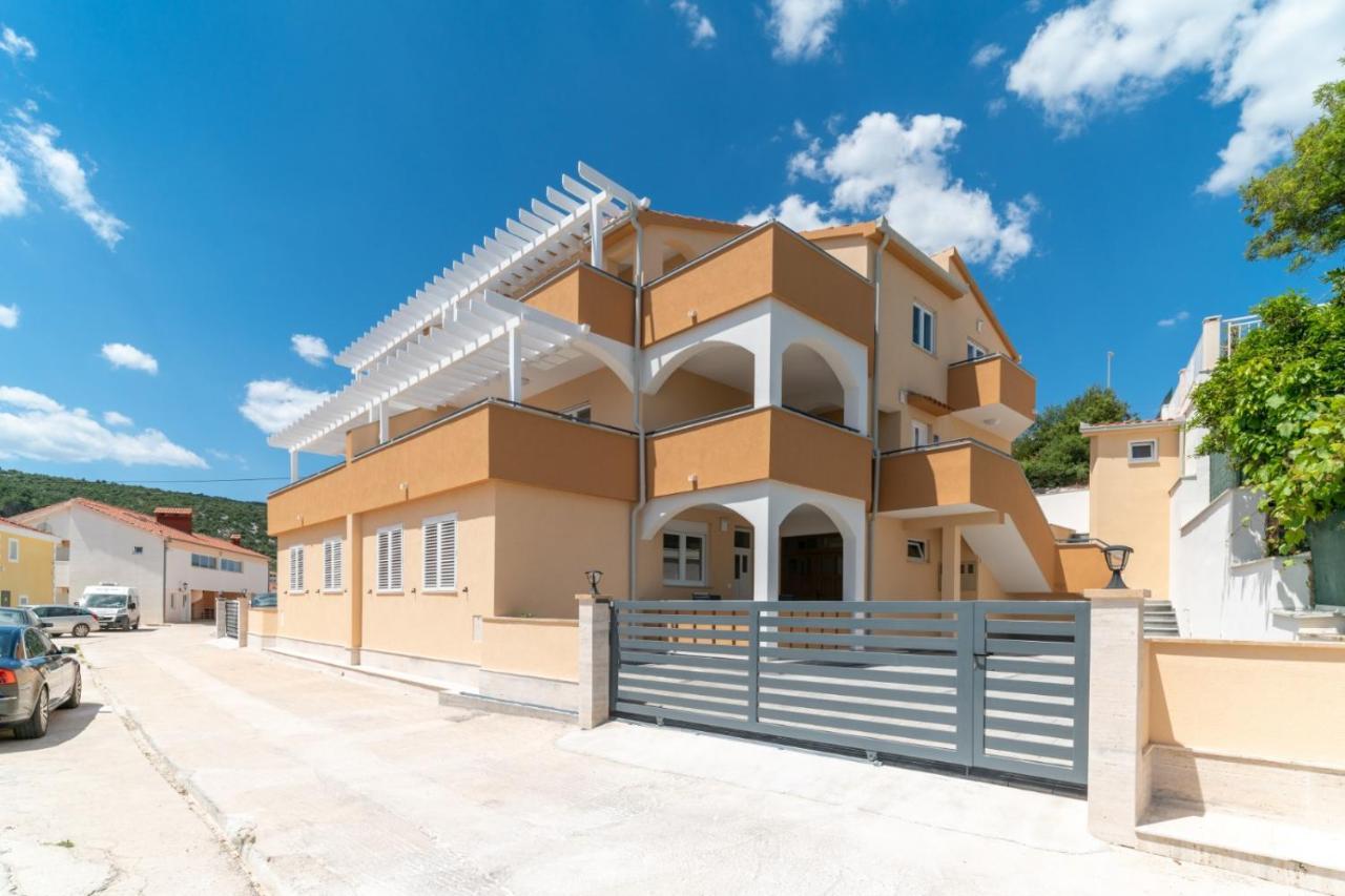 Villa A Marina Εξωτερικό φωτογραφία