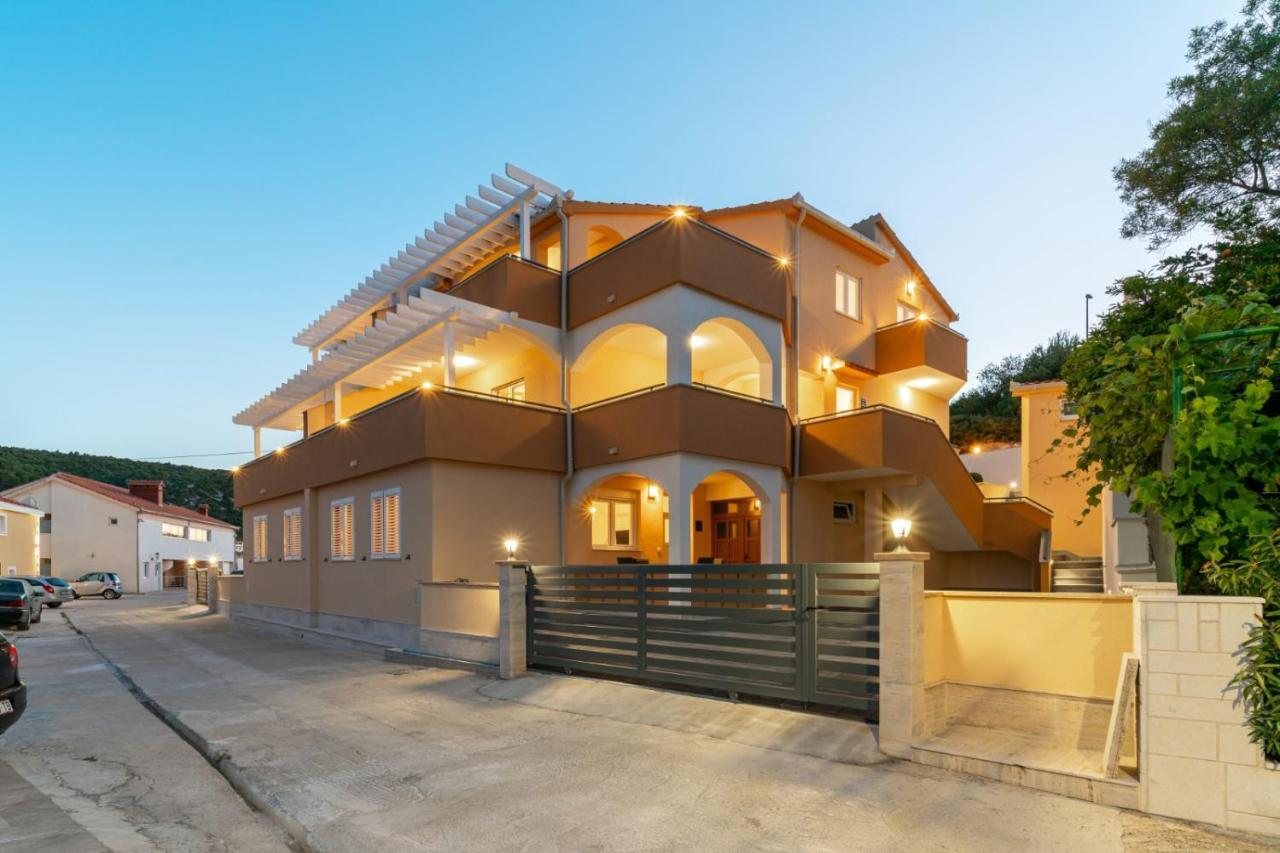 Villa A Marina Εξωτερικό φωτογραφία